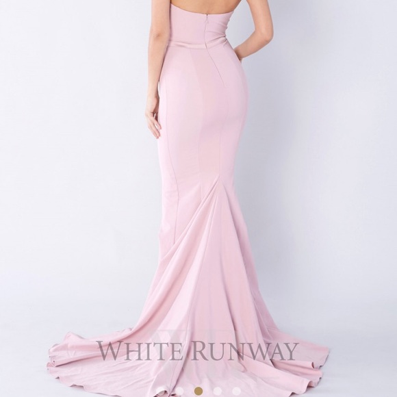 Elle Zeitoune gown - Picture 3 of 5